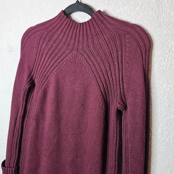 Talbots Sweaters - Talbots Petite Burgundy Mock Neck Ribbed Yoke Pullover Sweater Wine Size P